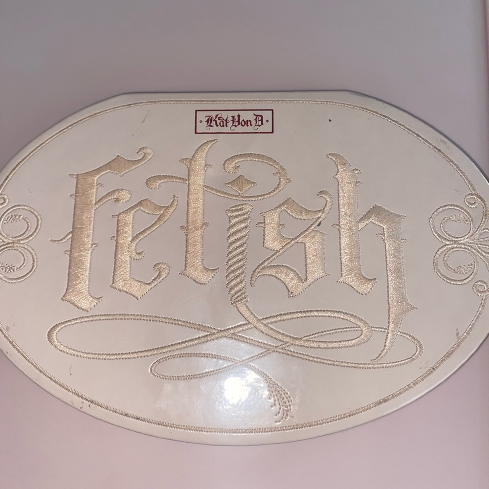 Kat Von D: fetish
